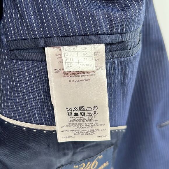 Brooks Brothers 346 Regent Fit Pinstripe Blazer 100% Wool - Navy - 42R - Picture 6 of 10